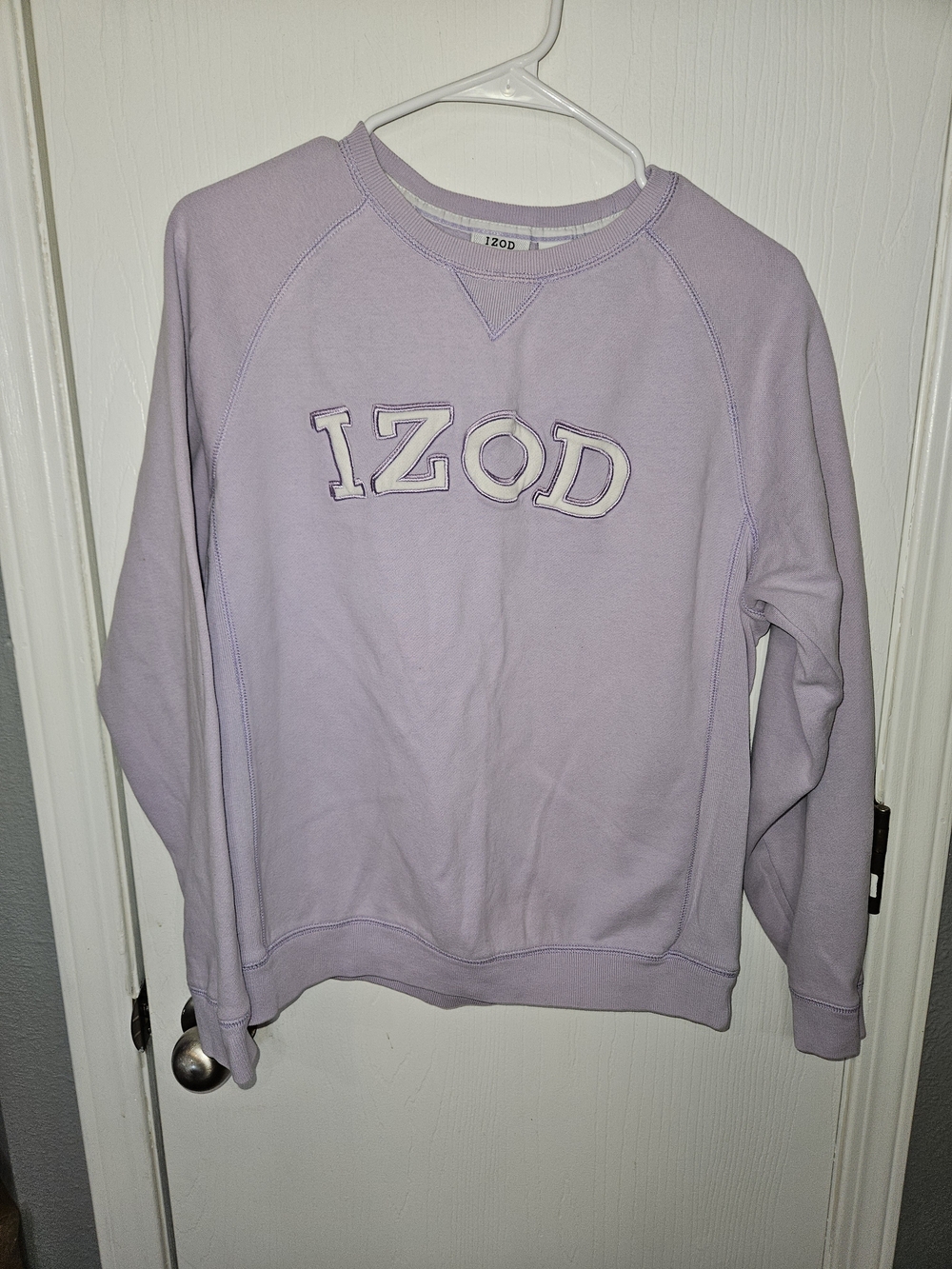IZOD Women’s Lavender Crewneck Sweatshirt